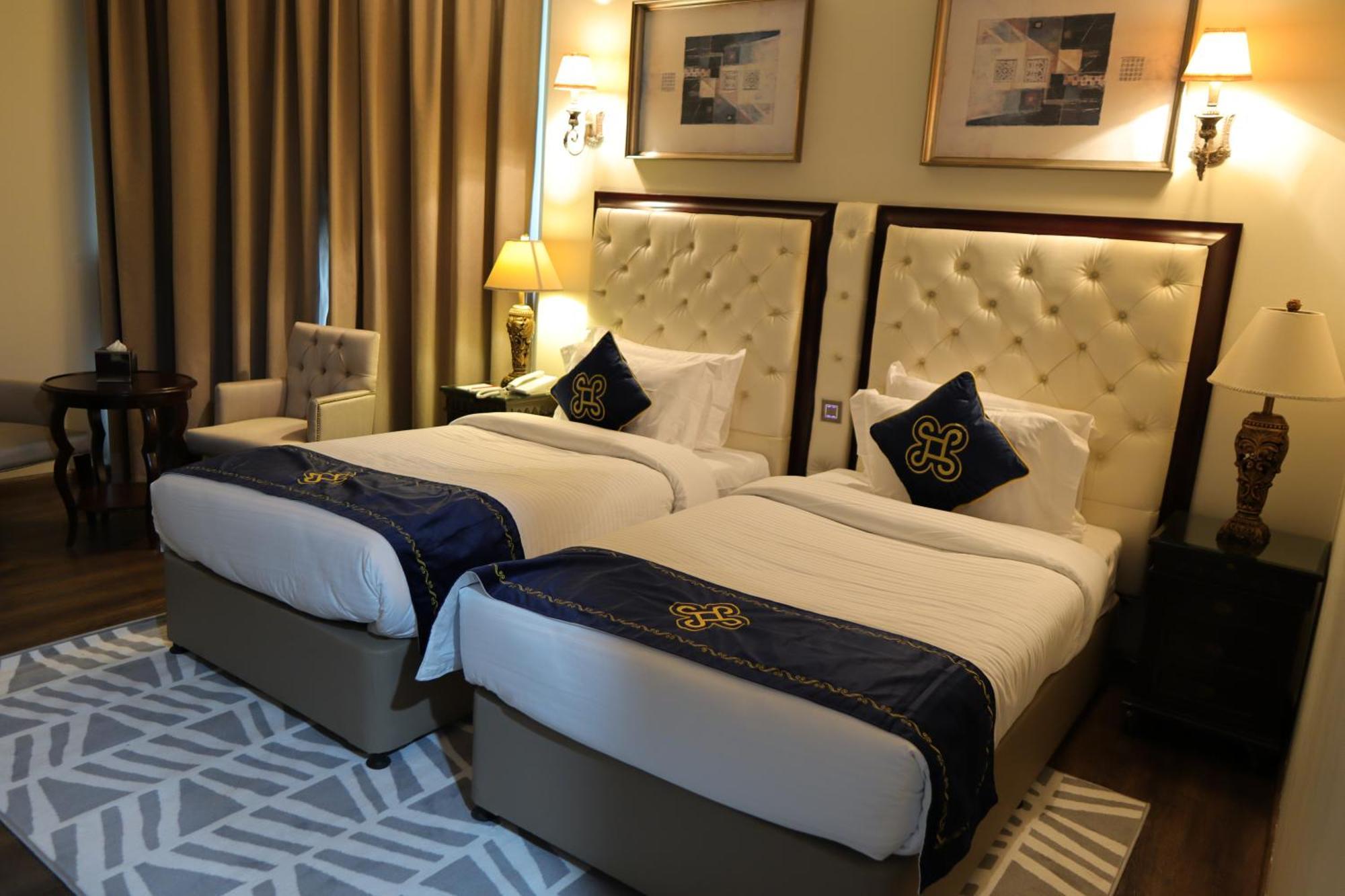 Seven Seas Hotel ดูไบ ภายนอก รูปภาพ