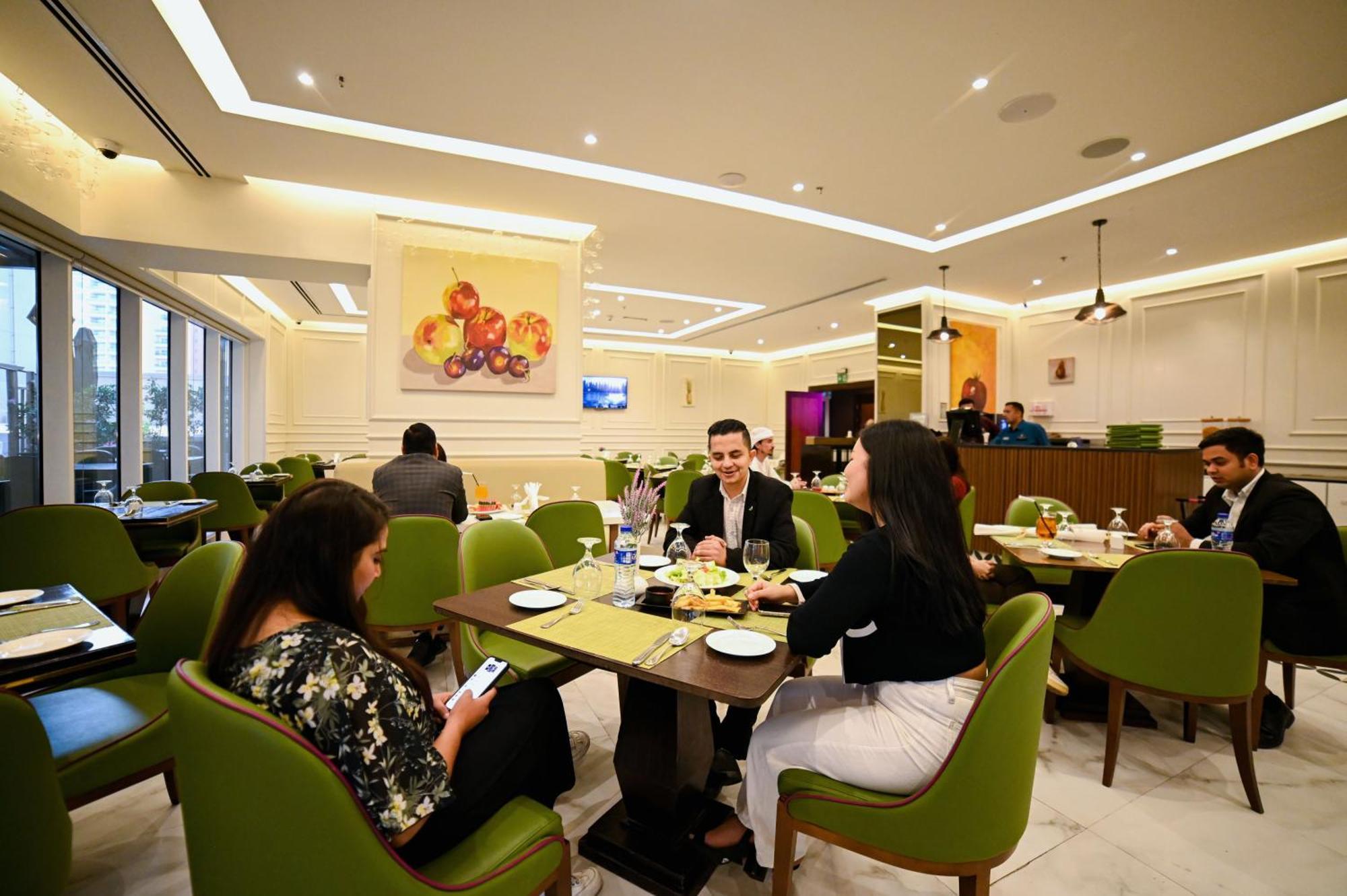 Seven Seas Hotel ดูไบ ภายนอก รูปภาพ