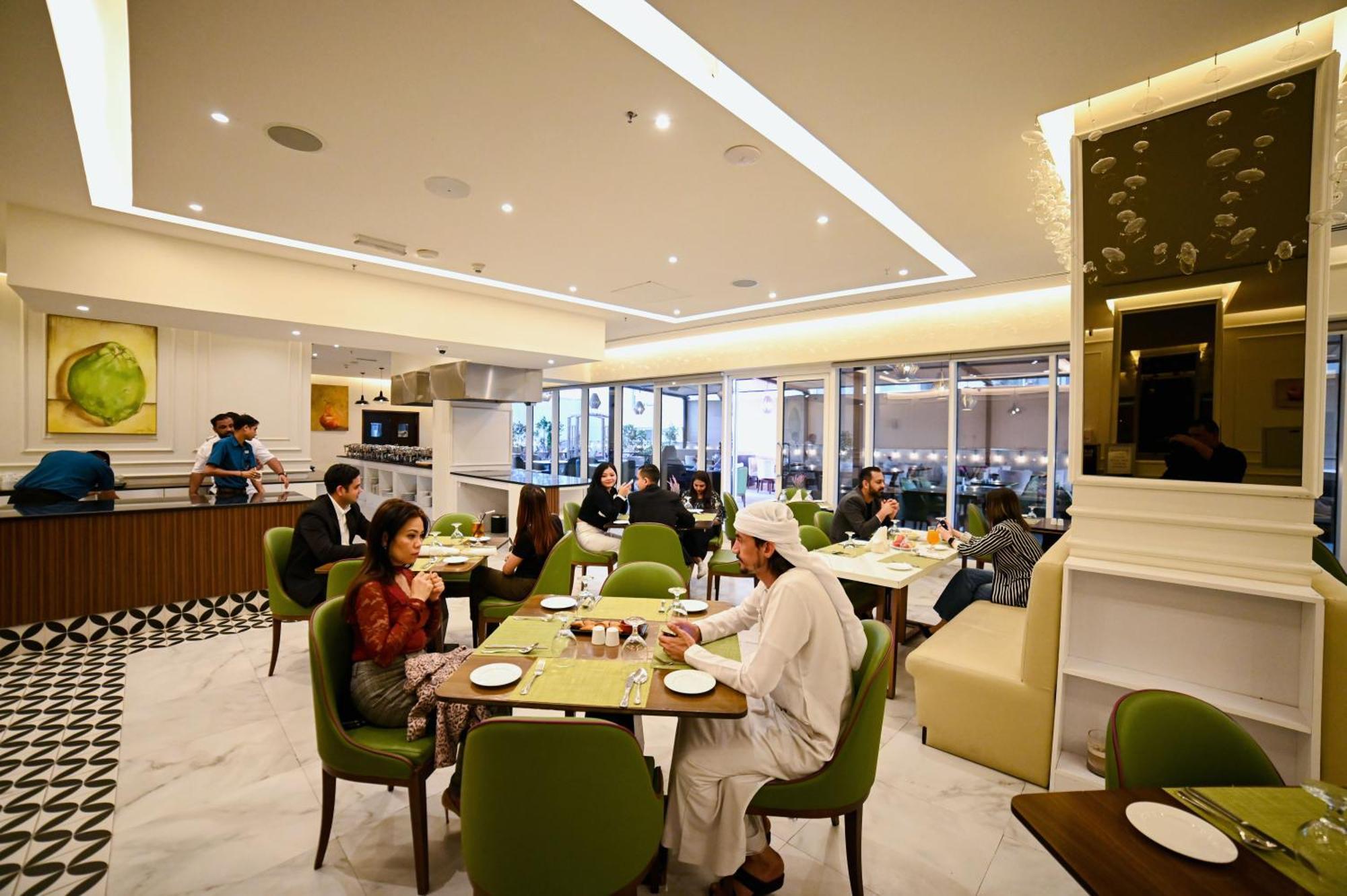 Seven Seas Hotel ดูไบ ภายนอก รูปภาพ